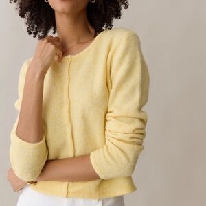 Elegant Yellow Women's Cardigan